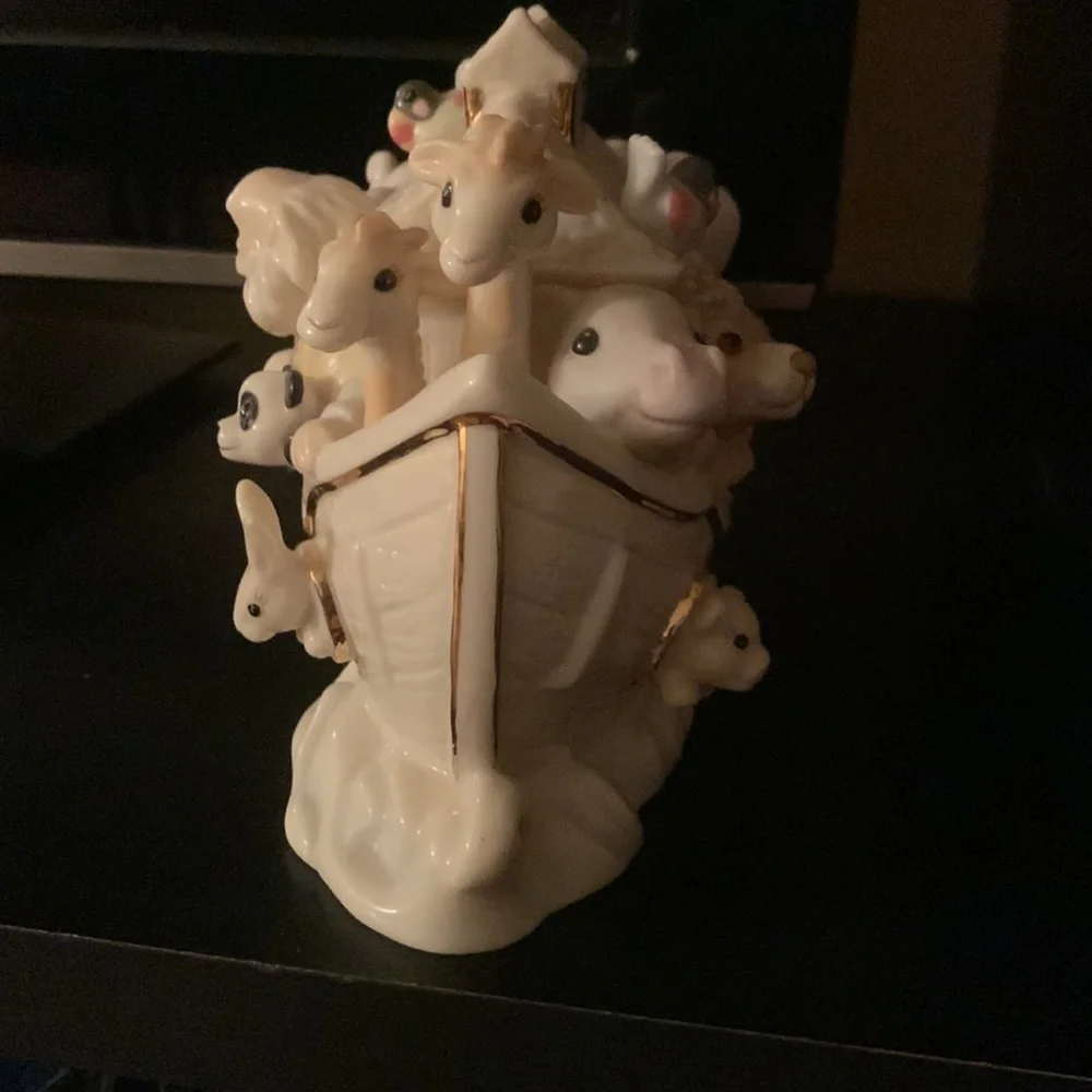 Lenox vintage Noah’s ark bank nwob - Picture 4 of 5